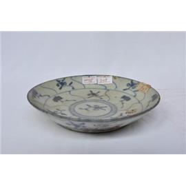 清青花花草纹盘